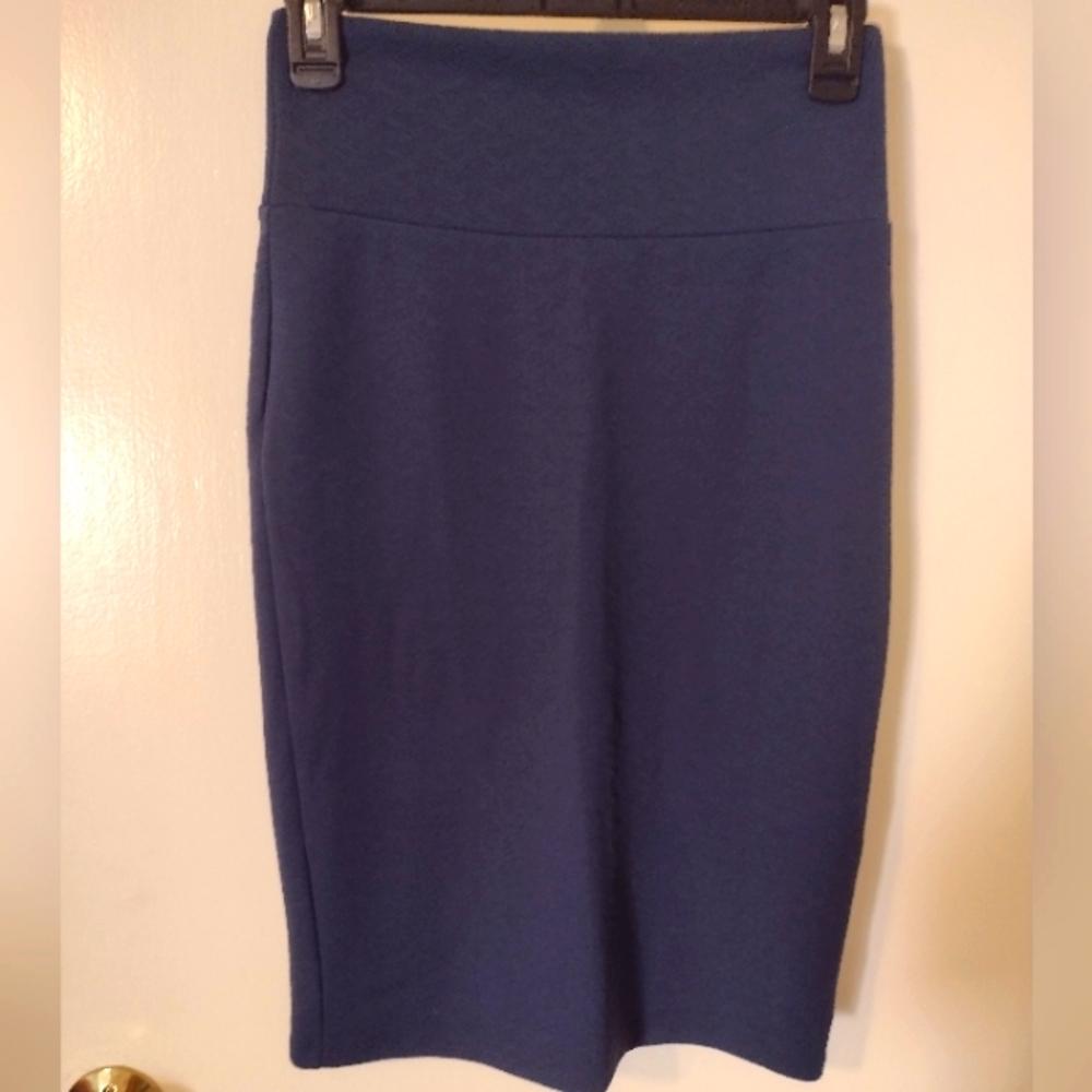 LuLaRoe XS Cassie pencil skirt